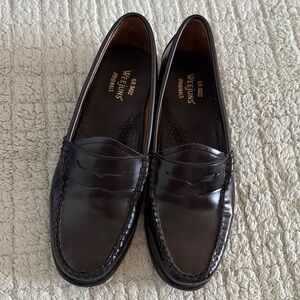 G.H. Bass & Co. Weejuns Whitney Black Penny Loafers